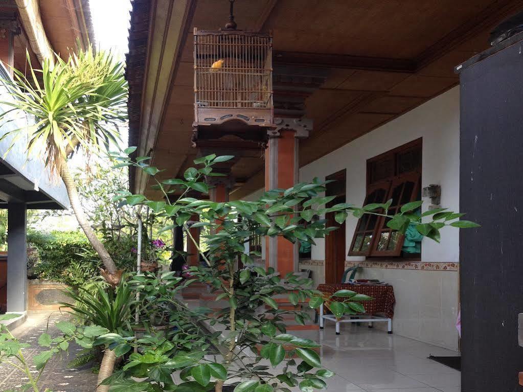 OYO 90532 Verra Guest House Seminyak Exterior foto